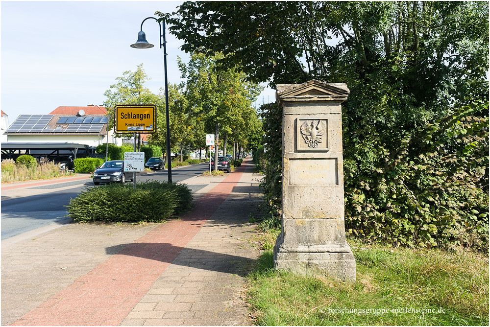 Preußisch-Lippischer Grenzstein Schlangen