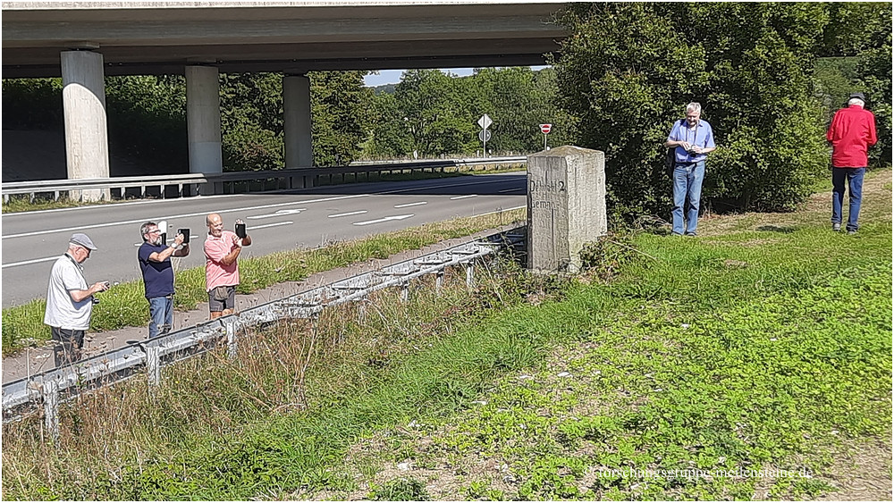 Lippischer Ganzmeilenstein Schlangen