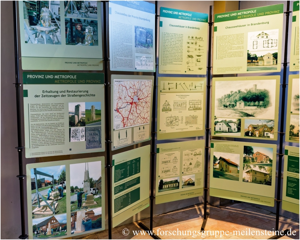 preußischer Ganzmeilenstein Segeletz Kirche