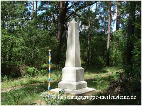 Aufstellung der Meilensteine im Krämer Forst
