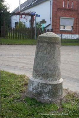 Preußischer Rundsockelstein Beesewege