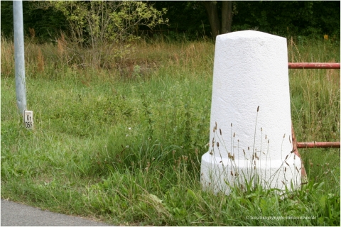 Preußischer Rundsockelstein Behrendorf
