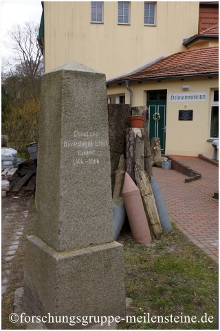 Mecklenburg-Schweriner Ganzmeilenobelisk (?) Graal-Müritz/Rövershagen