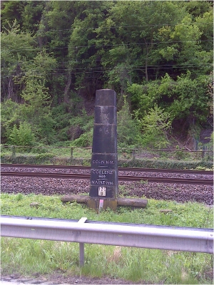 Preußischer Ganzmeilenobelisk Hafen Hunt