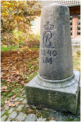 Dänischer Halbmeilenstein Hamburg-Schnelsen