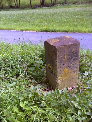 Lippischer Meilenstein Hohenhausen/Bavenhausen