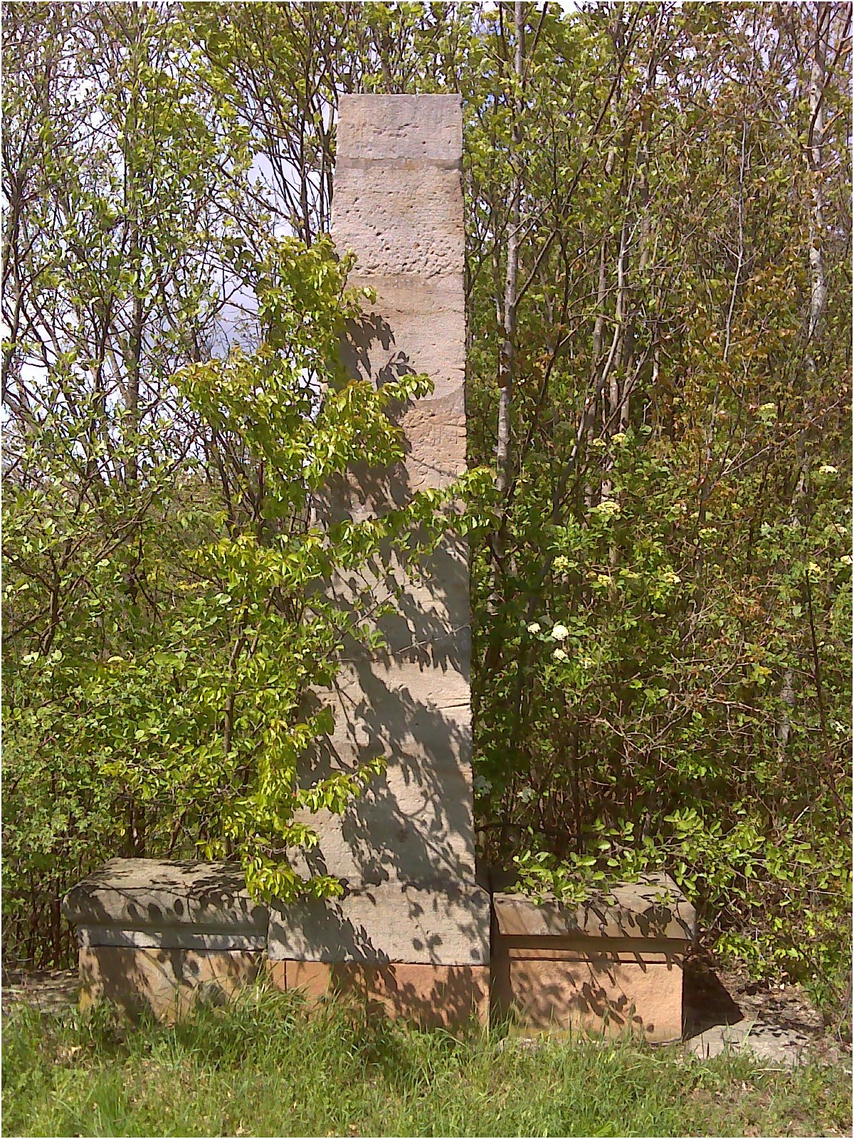Preußischer Ganzmeilenobelisk Kauerhof