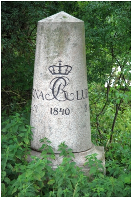 Dänischer Ganzmeilenstein Kneeden