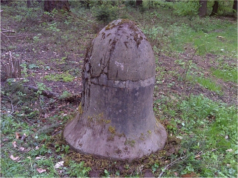 Preußischer Halbmeilenstein Löffelberg