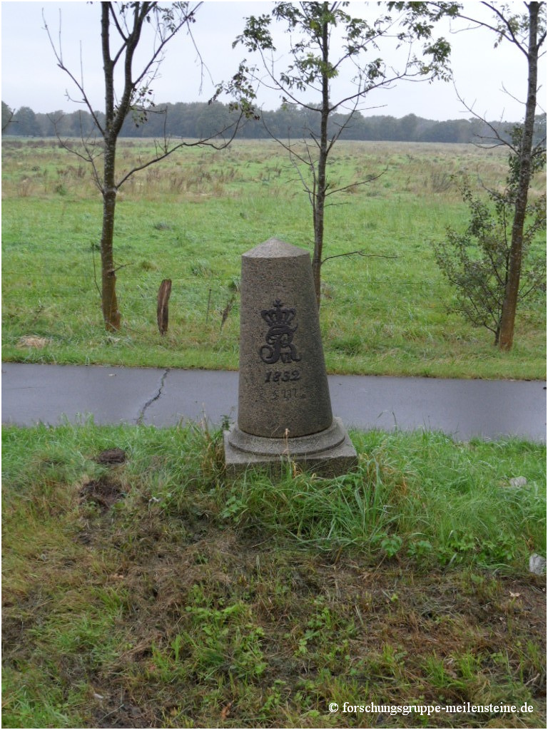 Dänischer Halbmeilenstein Neumünster-Wittorf