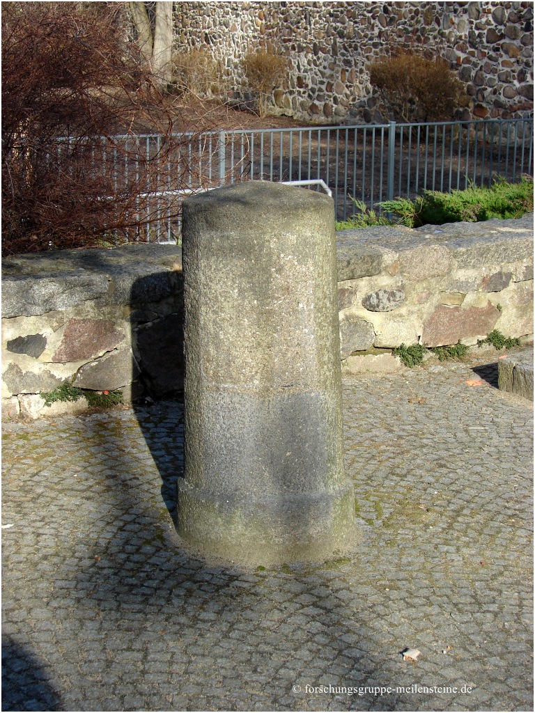  Meilenstein Treuenbrietzen 